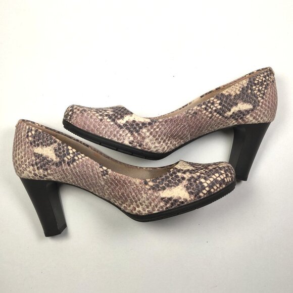 Rockport Women's Total Motion Pump Block Heel in Python Snakeskin Leather - Picture 8 of 15